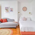 Charming Appartment Paris Montmartre