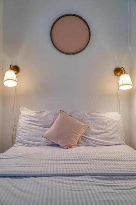 Charming Montmartre Apartment *